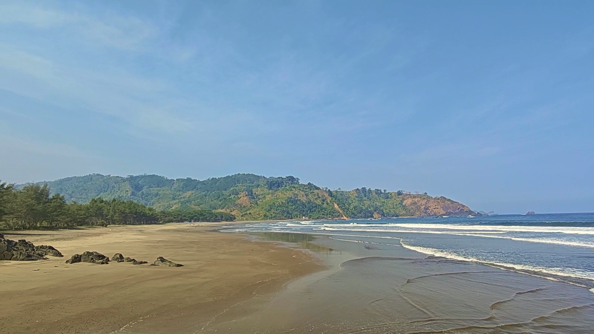 Panorama pantai tropis